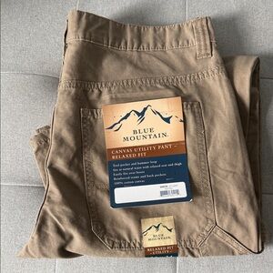 Blue Mountain Men's Brown Cargo Pants